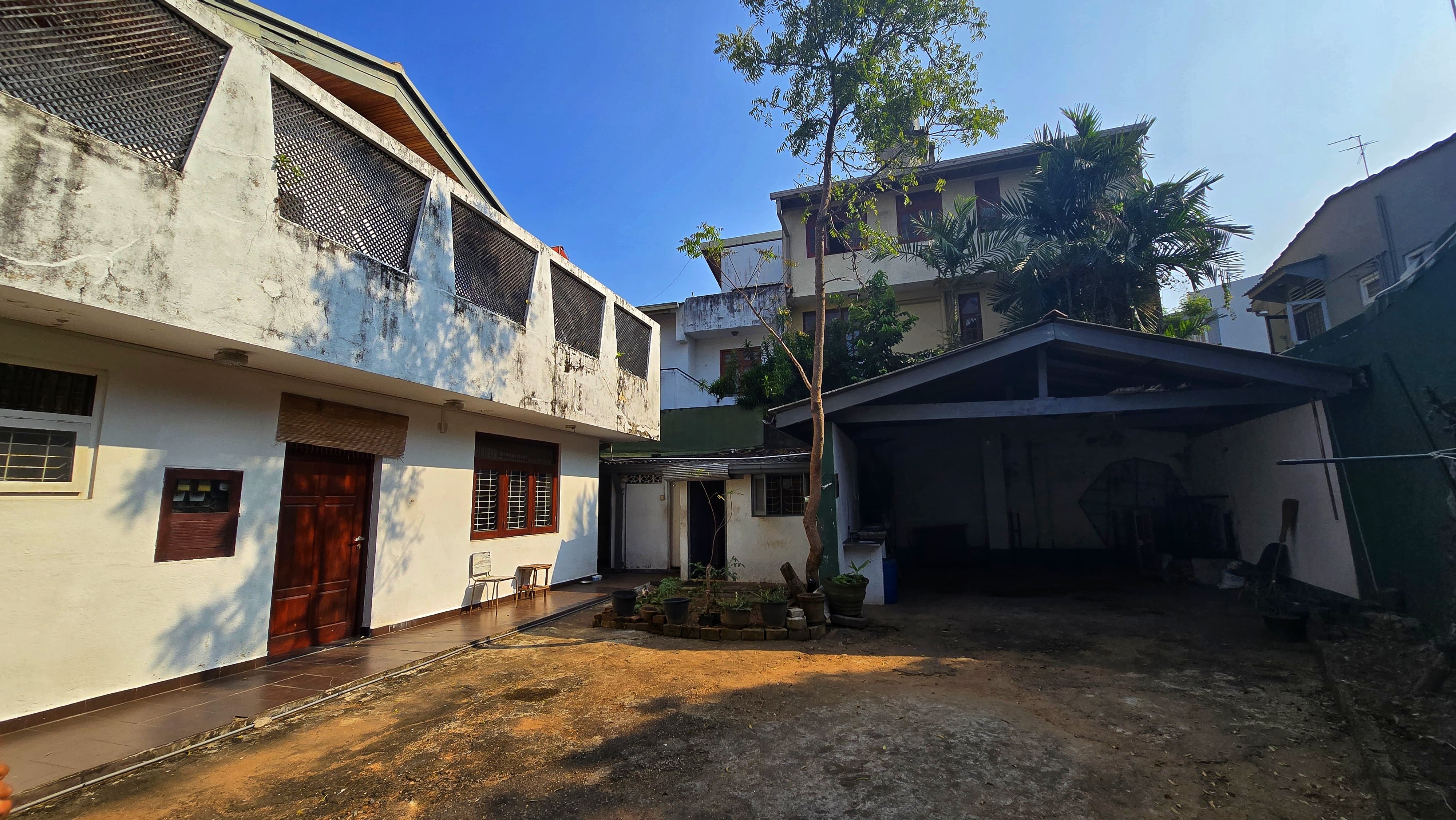 PRIME RESIDENTIAL LAND – COLOMBO 5 Thimbirigasyaya